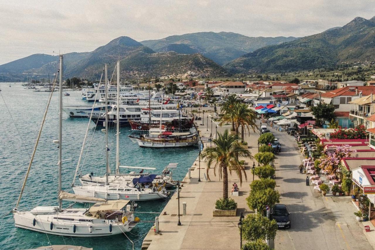 Mella Roa - Teal * Nydri (Lefkada)